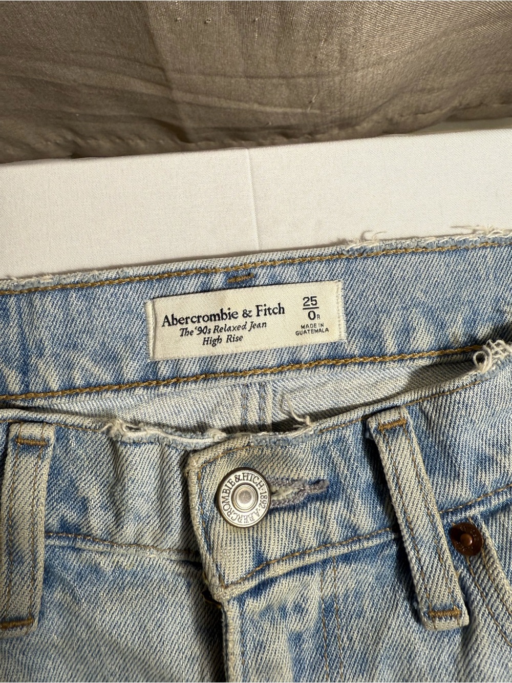 Abercrombie & Fitch Women's '90s Relaxed High Rise Jeans Blue Size 25 - Picture 3 of 6